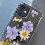 iPhone 12 telefoonhoesje bloemen paars